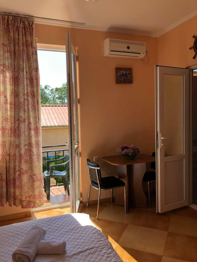 Villa Gardenia Ureki Exteriör bild